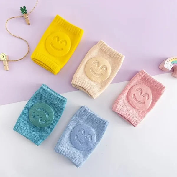02 Pcs ( Pair ) – Soft & Protective Baby Knee Pads-Random Color